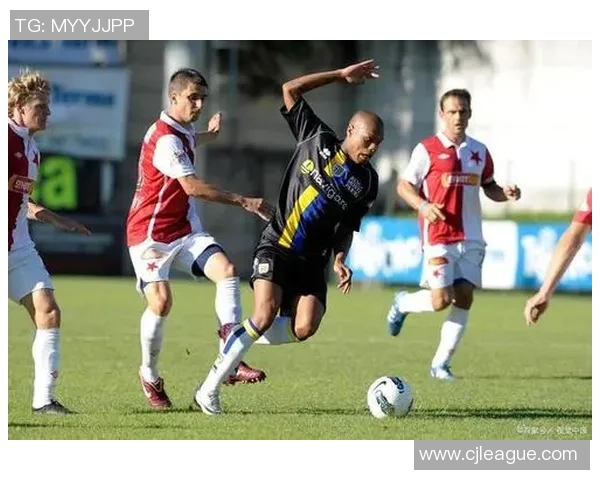 中日德兰对阵斯拉维亚的精彩较量分析与赛前展望 中日德兰对阵斯拉维亚的精彩较量分析与赛前展望